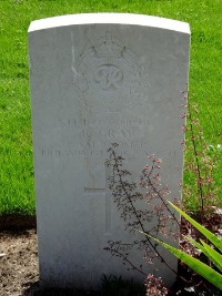 Klagenfurt War Cemetery - Gray, Robert